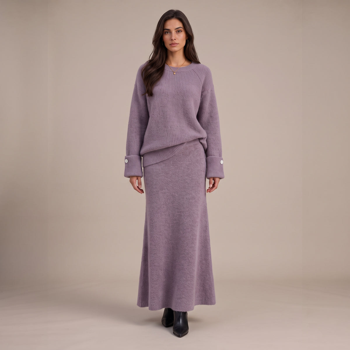 Strick-Zweiteiler Selin, Pullover mit Knopfmanschette und langer Rock