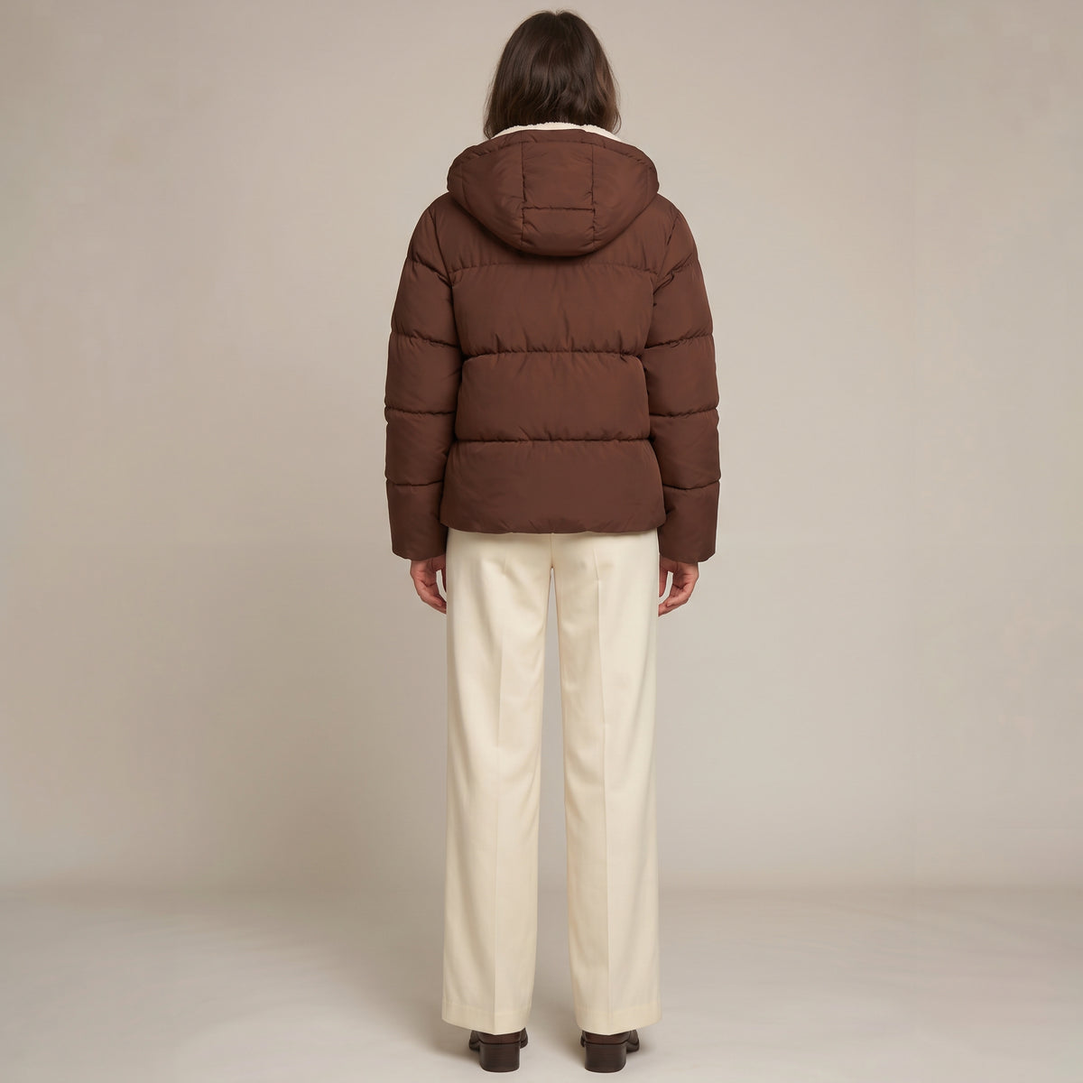 Steppjacke Sena mit Kapuze und Teddyfutter